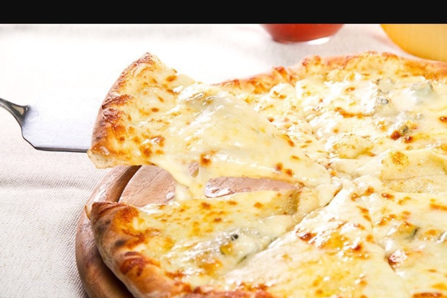 Pizza boisée 4 fromages