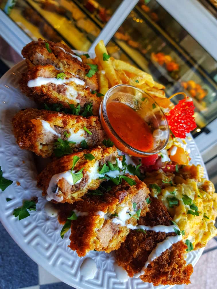 Plat poulet roulé