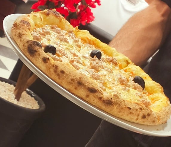 Pizza poulet haché 