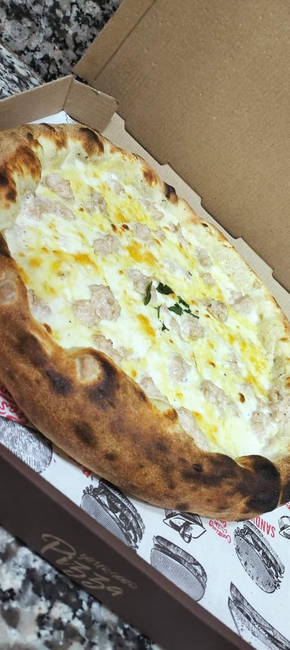Pizza poulet haché 