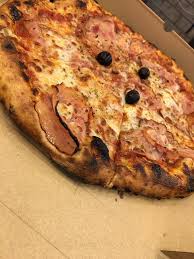 Pizza poulet fumé 