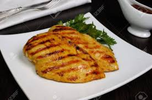Escalope de poulet grillé 