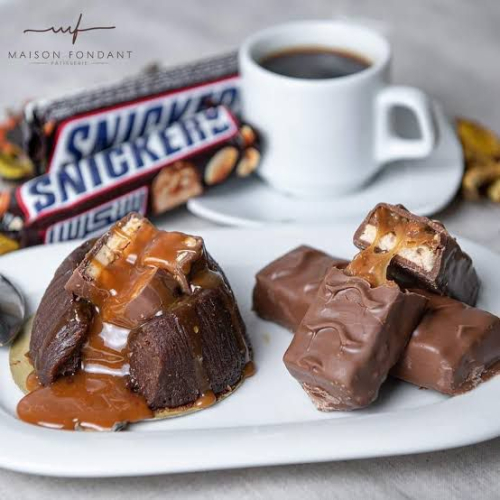 Fondant Snickers 