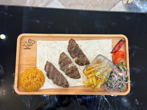 Kaşarlı köfte