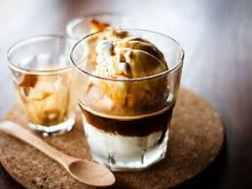 CAFE AFFOGATO (CAFE, BOULE DE GLACE GELATO)