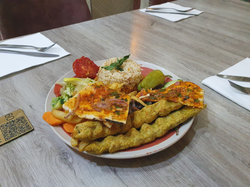كباب دجاج -- Kebab Poulet