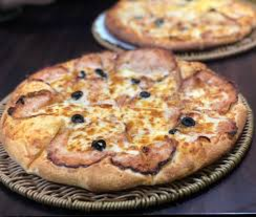 بيتزا دجاج مدخن - Pizza poulet fumé 