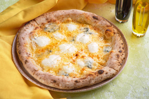 PIZZA 4 FROMAGES