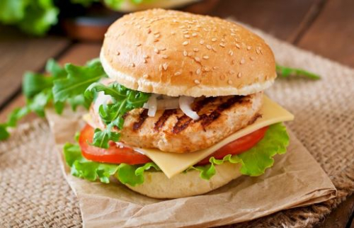 CHIKEN BURGER
