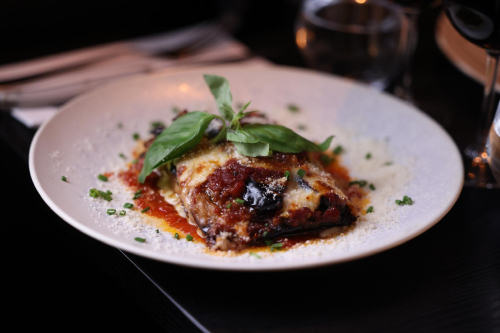AUBERGINE À LA PARMIGIANA