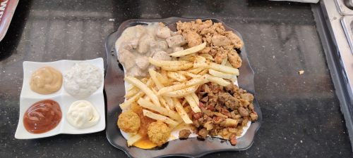 Plat mélange. طبق متنوع