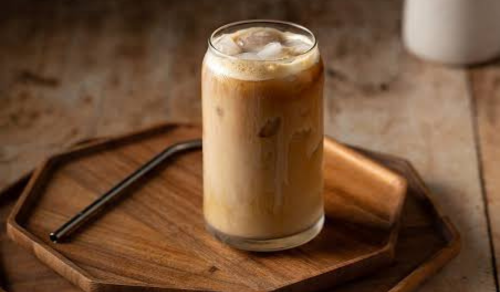 Iced Vanilla Latte
